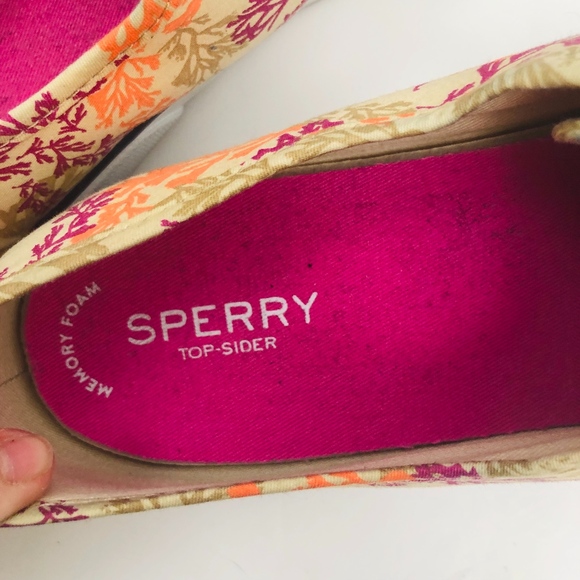 [Sperry] Tan Leaf Printed Top-Sider Boat Shoes - Picture 4 of 6